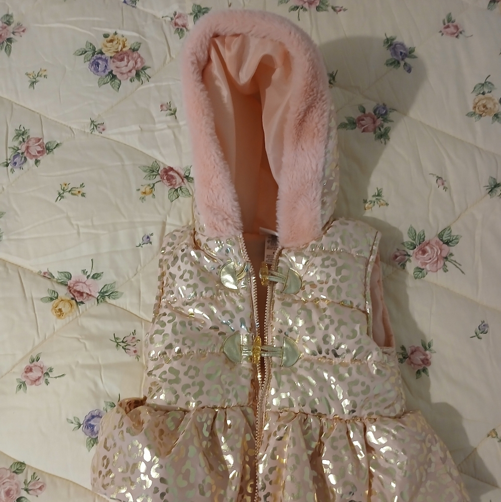 Little Lass girl's vest